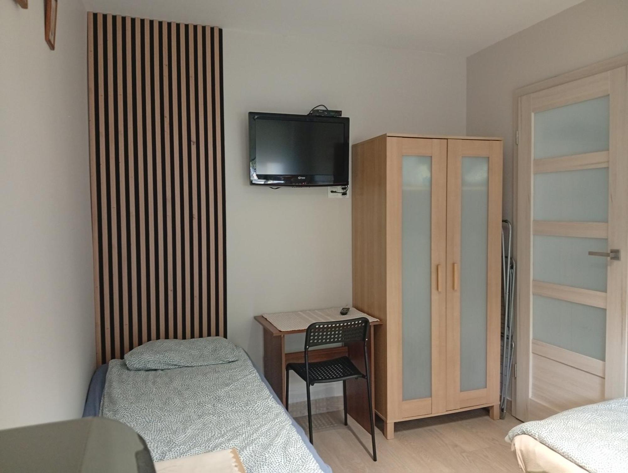 Apartament Zacisze 2 Big 4U 쳉스토호바 외부 사진