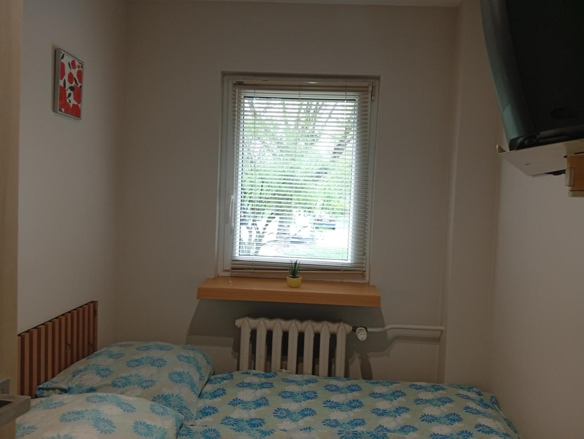 Apartament Zacisze 2 Big 4U 쳉스토호바 외부 사진
